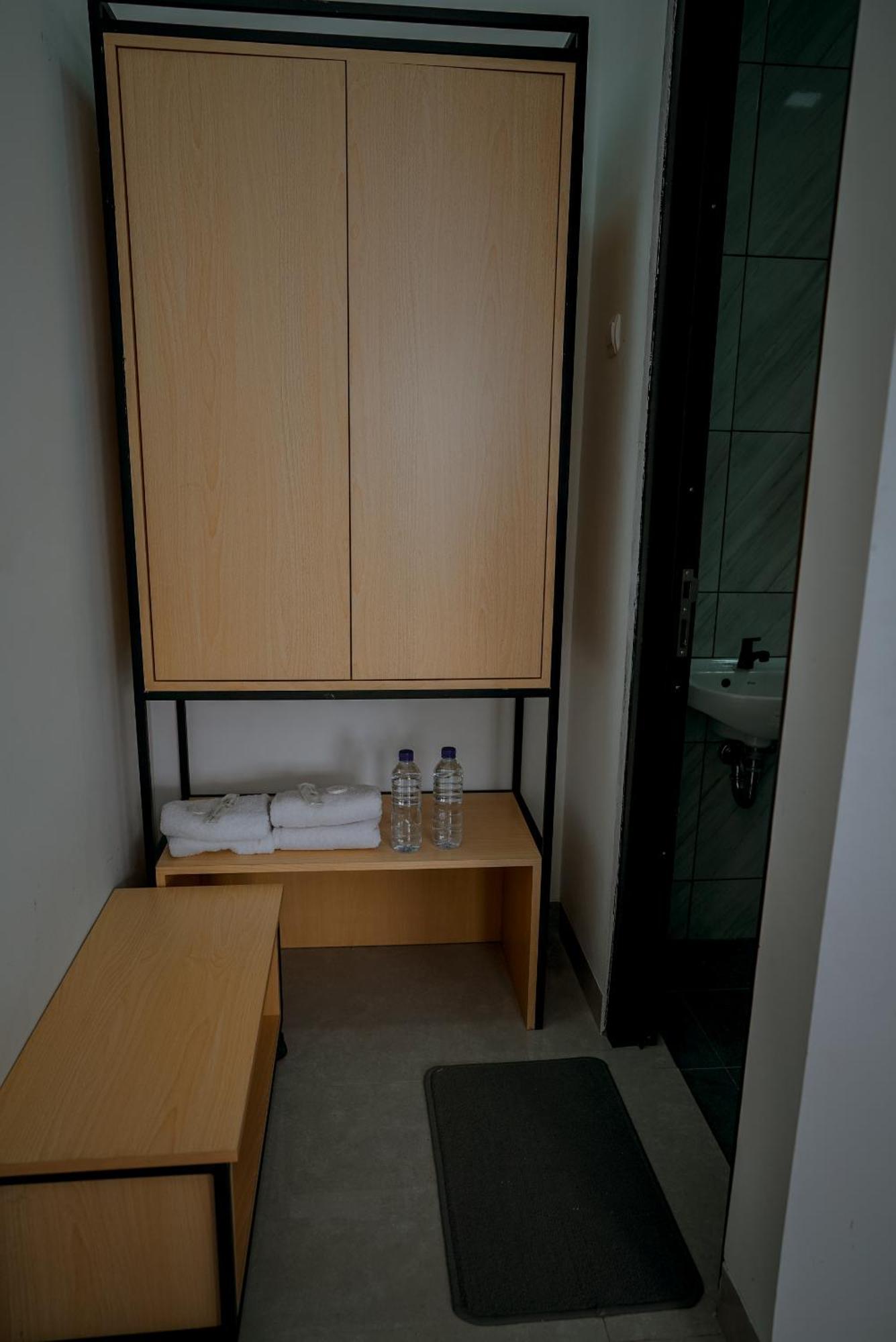 Arlita Guesthouse ชิอันจูร์ ภายนอก รูปภาพ